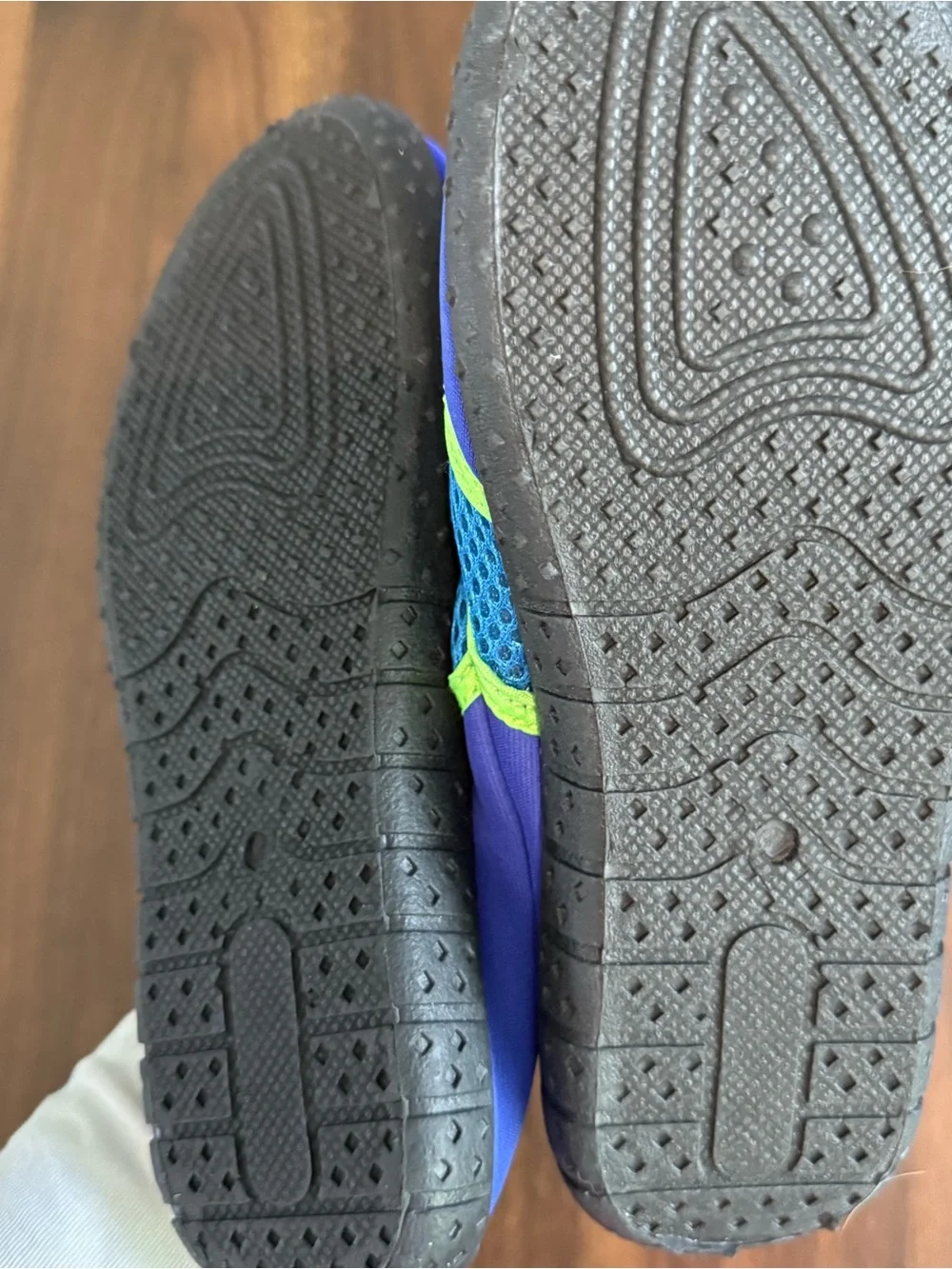 New boys water shoes